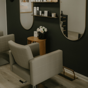 TYÖVALOT & KALUSTEET